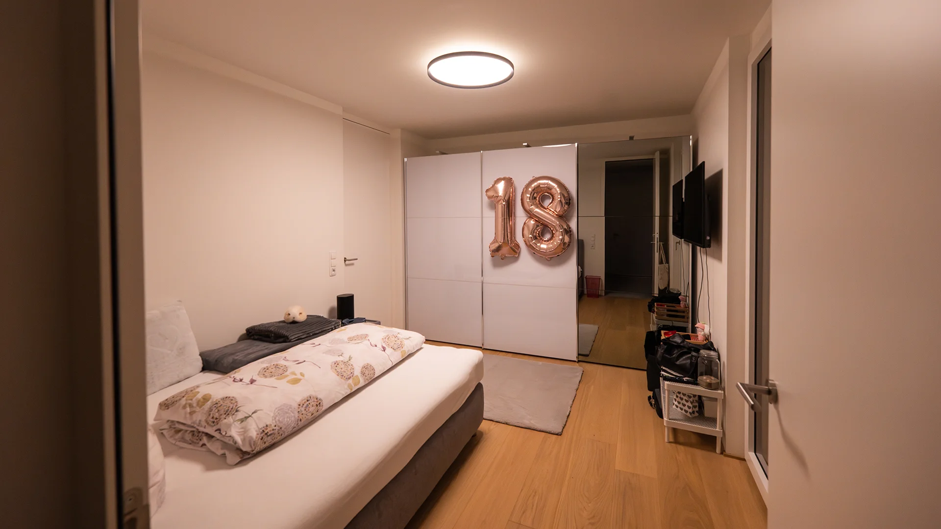 Deckenleuchte in Jugendschlafzimmer, Lichtplanung Conceptlicht